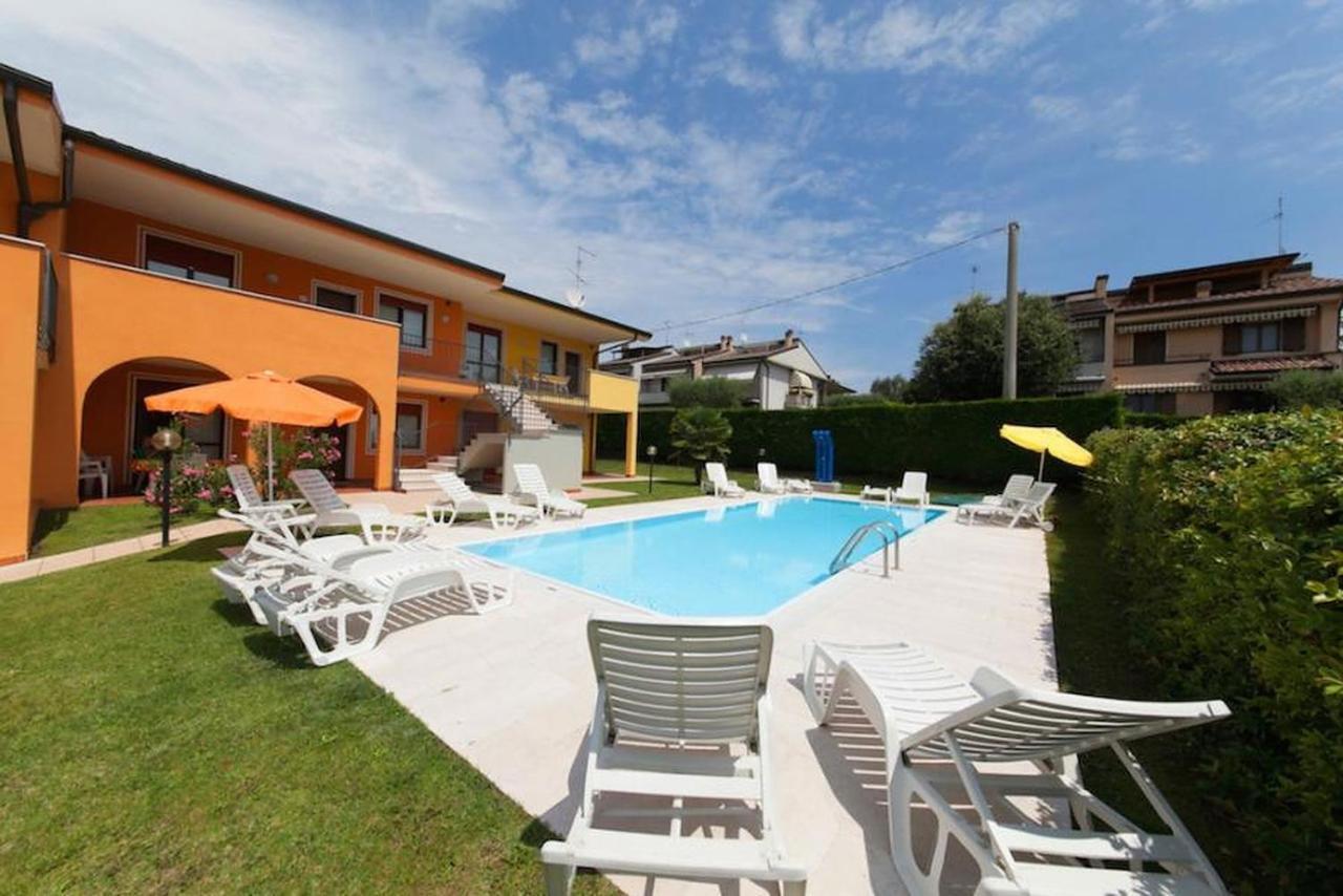 Residence Meridiana Peschiera del Garda Exterior foto